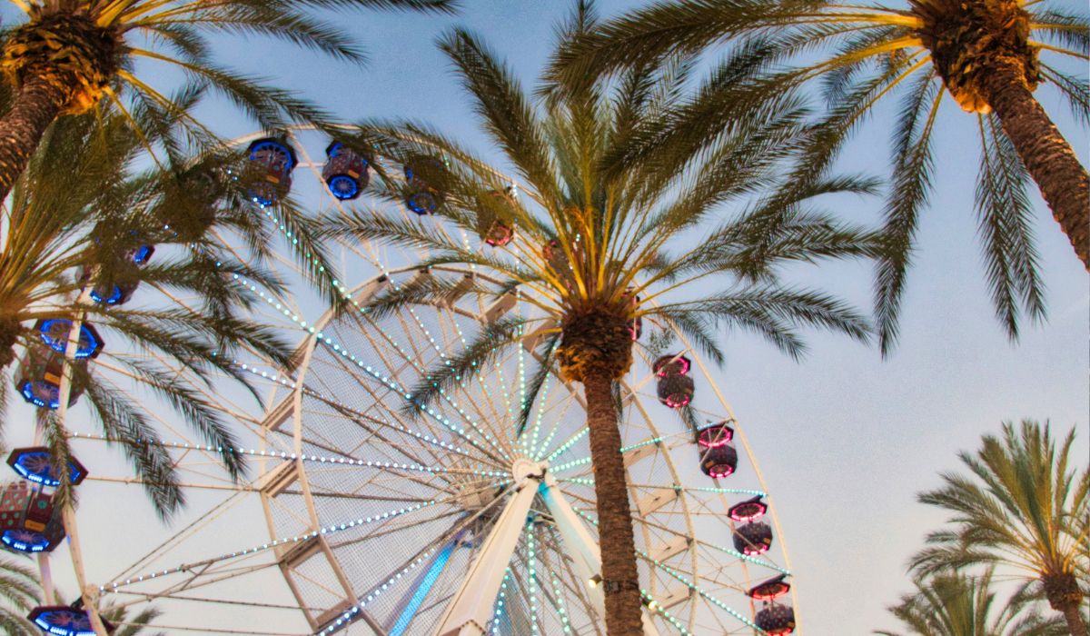 Irvine Spectrum Center (©Jessica Lewis The Painted Square)