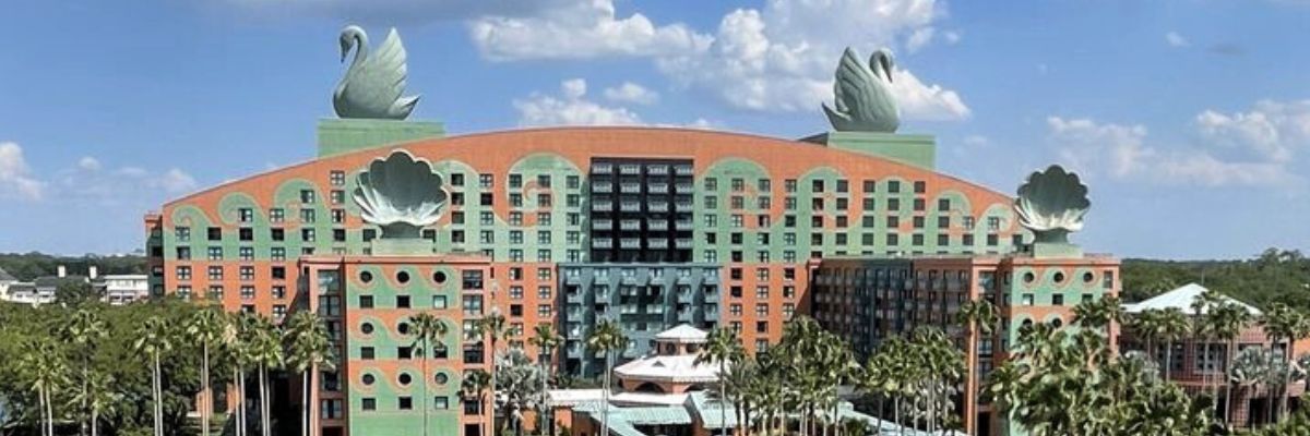 Swan & Dolphin Resort (©Maya C Yelp)